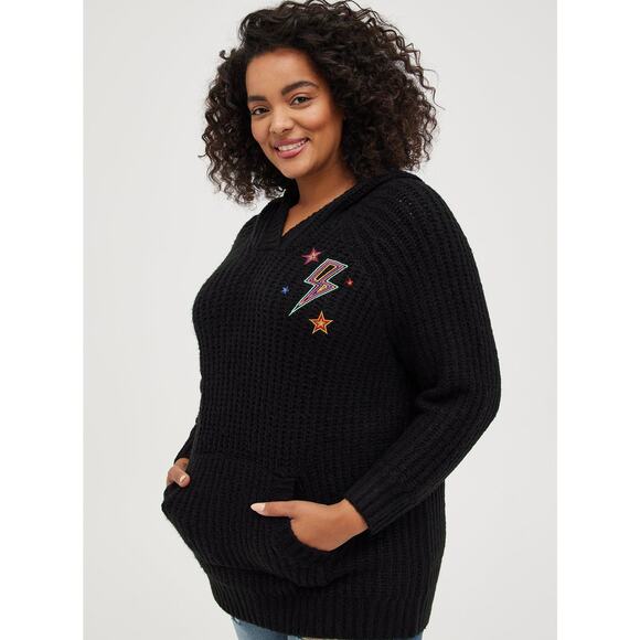 [Torrid] Black Embroidered Star Thunderbolt Raglan Knit Hoodie Sweater NWT Sz 1X - Picture 1 of 11